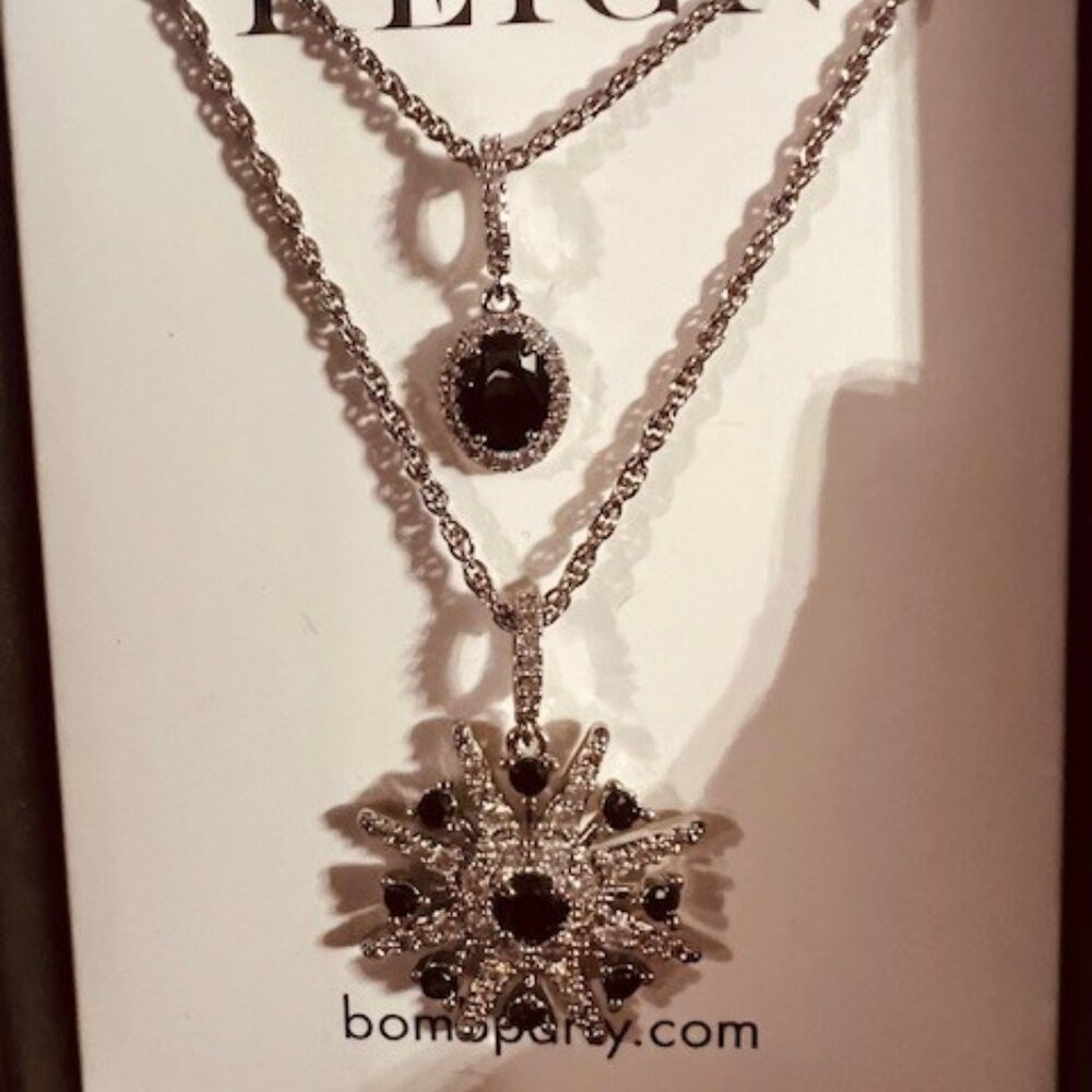 RBP7650 A Queens Pendant
